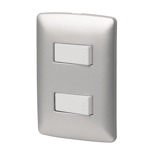Placa armada 2 interruptores sencillos plata, línea Italiana Caja con 3, 46479